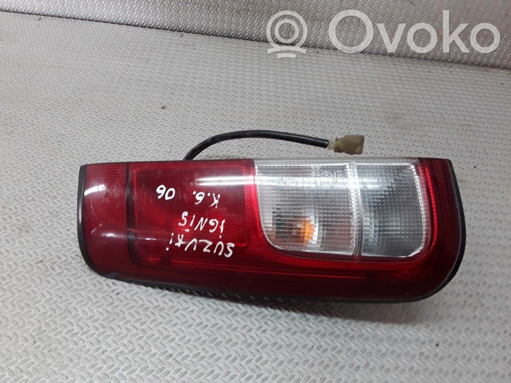 Rear/tail lights   3565574G