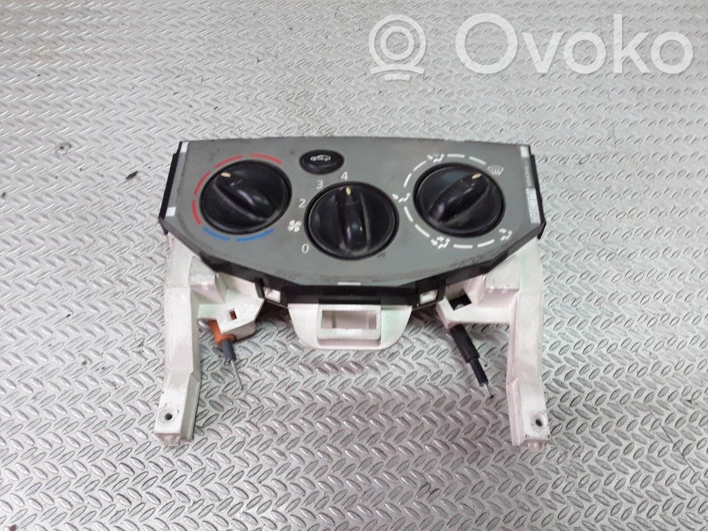 Climate control unit   W964383F