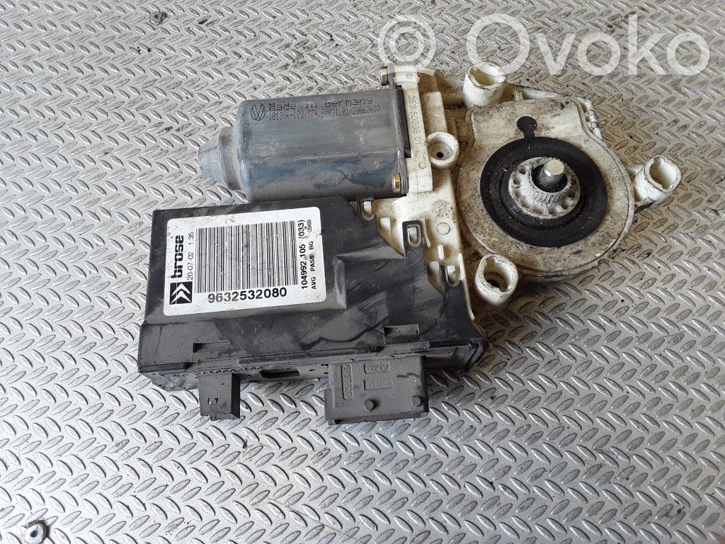 Citroen C5 Motor del regulador de la ventanilla de la puerta delantera 