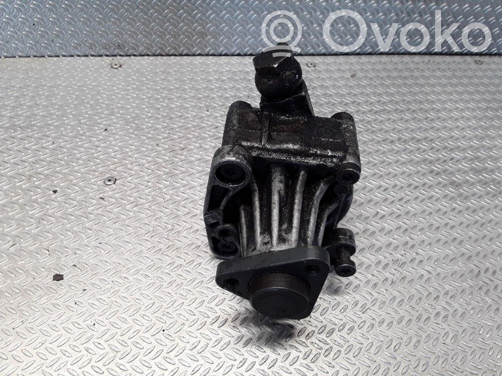 Opel Omega B1 Pompă servodirecție 