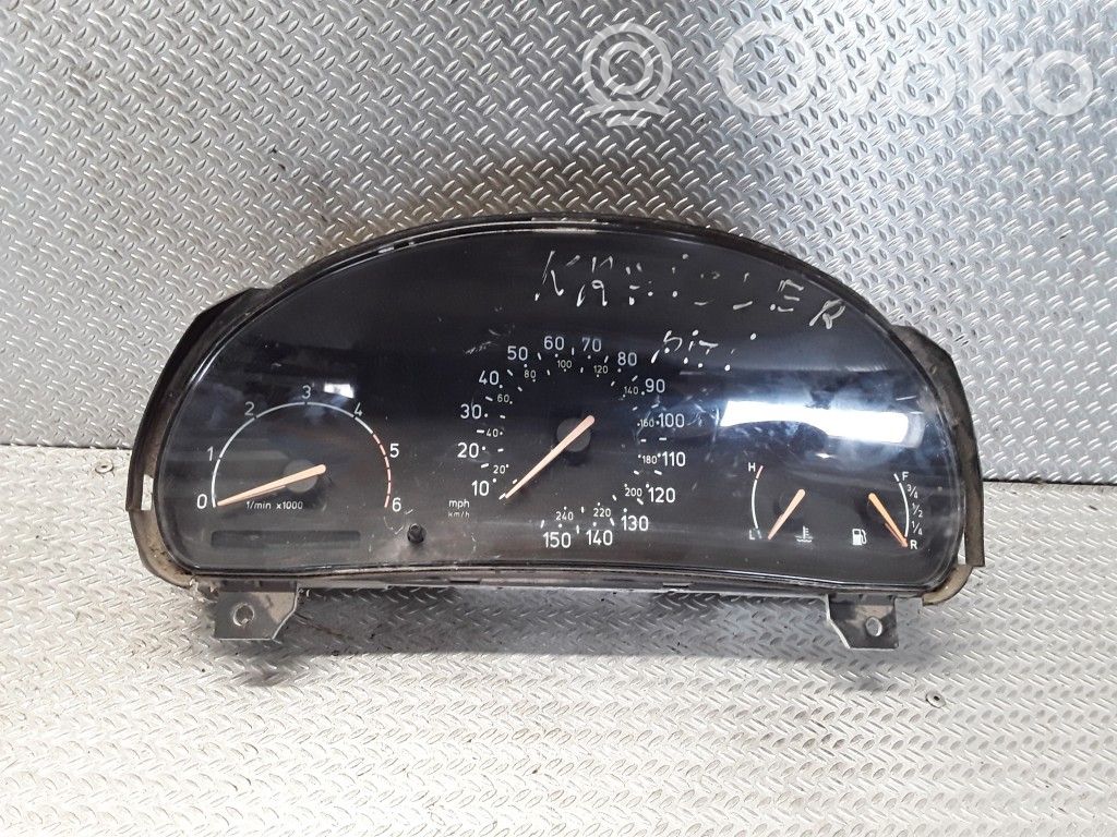 Spidometrs (instrumentu panelī)   769484400