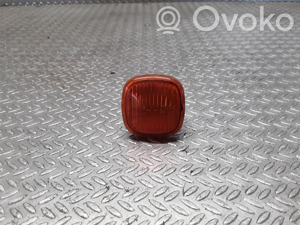 Audi A4 S4 B5 8D Front fender indicator light 