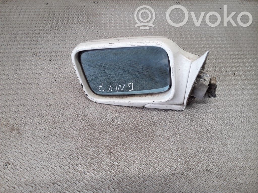 BMW 7 E32 Veidrodėlis (elektra valdomas) 