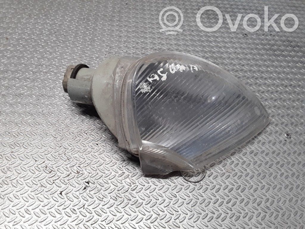 Renault Laguna I Front indicator light 
