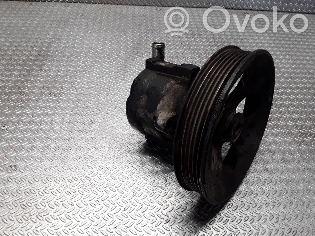 Opel Sintra Ohjaustehostimen pumppu 