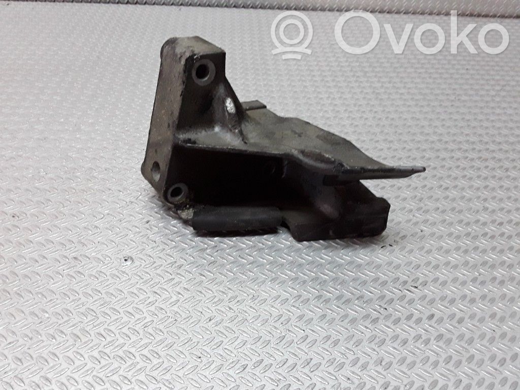 Peugeot 406 Fuel filter bracket/mount holder 