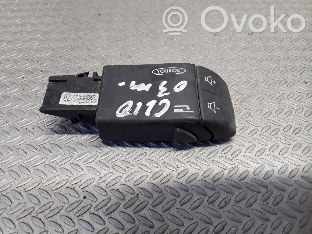 Renault Clio II Sound control switch 