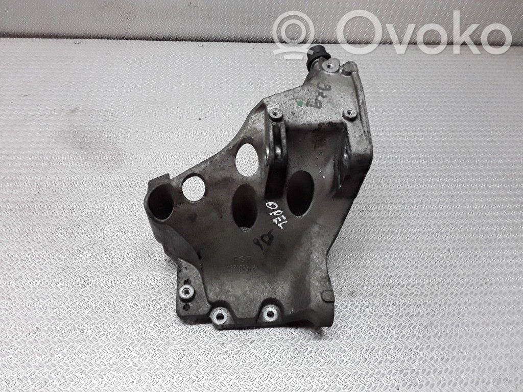 Fuel pump bracket   55187918