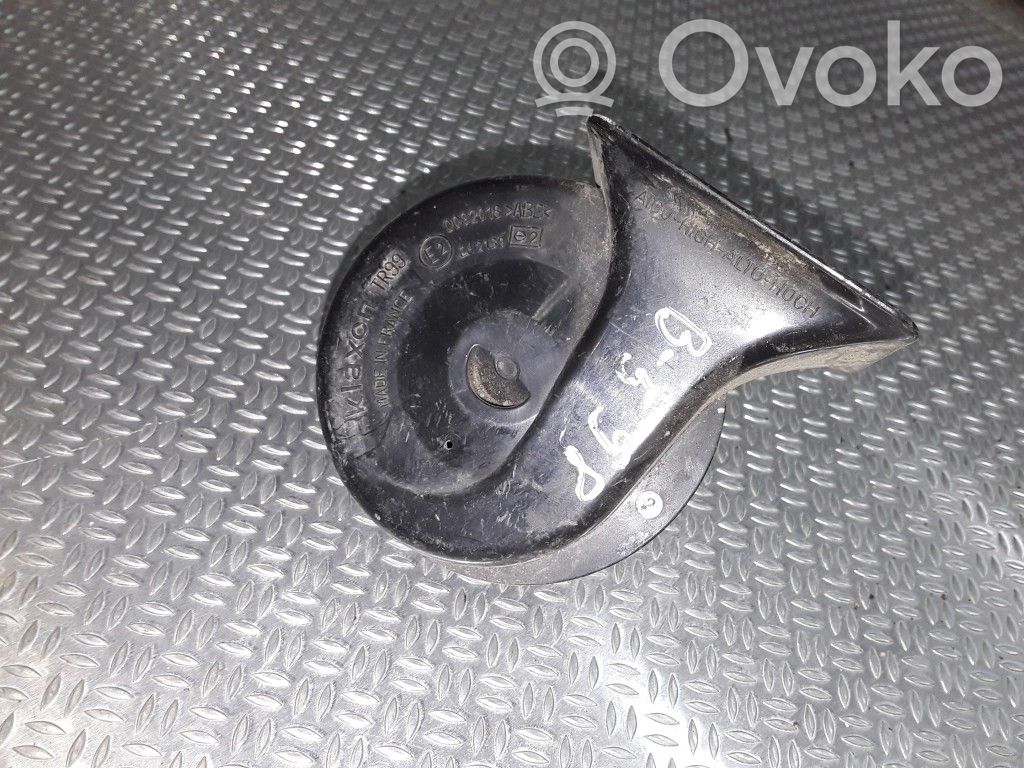 Volkswagen PASSAT B5 Horn signal 