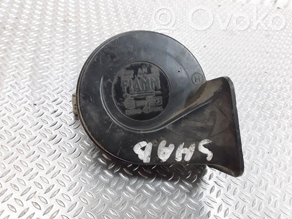 Saab 9-5 Skaņas signāls 
