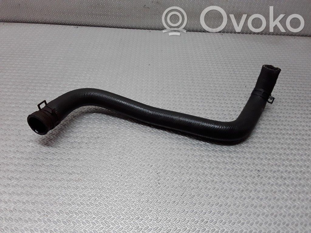Engine coolant pipe/hose