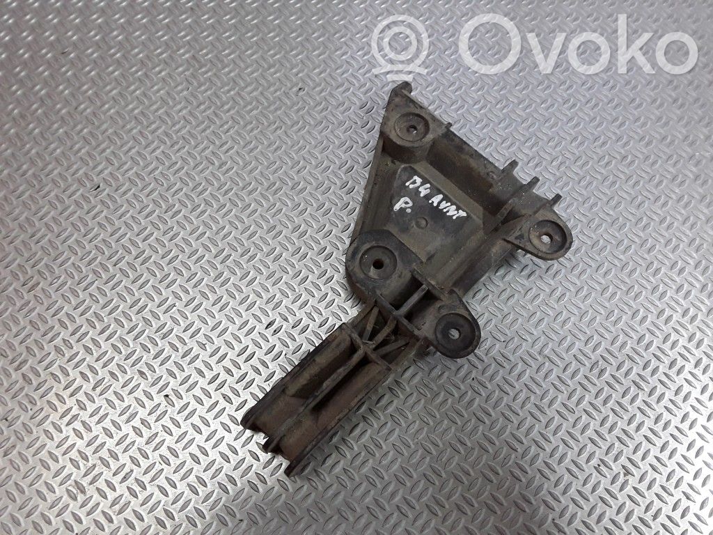 Audi 80 90 S2 B4 Front bumper mounting bracket 