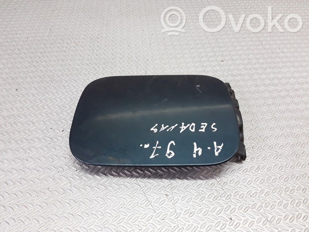 Tankdeckel Tankklappe   8D0010136M