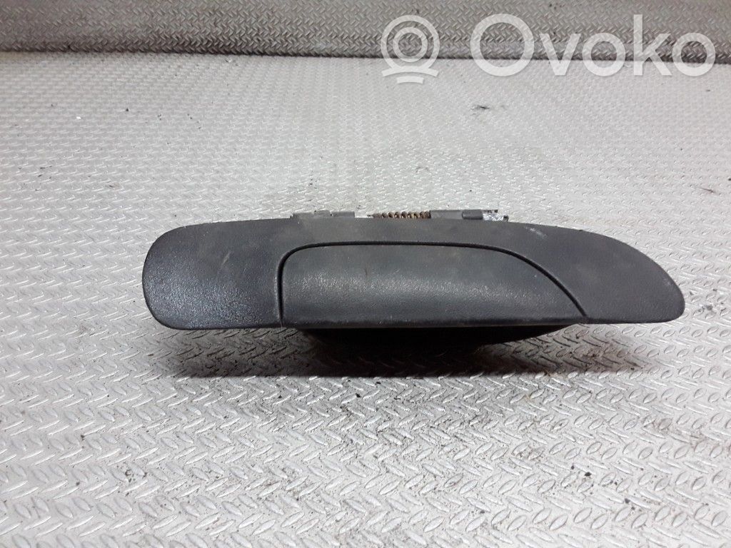 Manecilla externa puerta trasera   93BBF26600