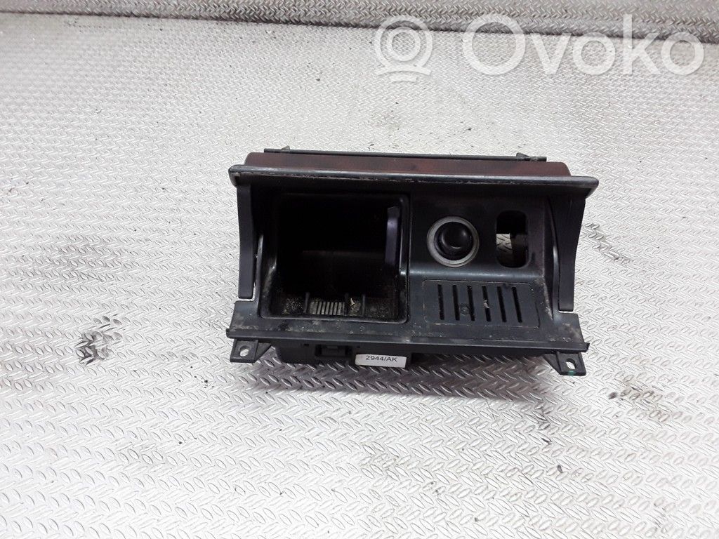 Ashtray (front)