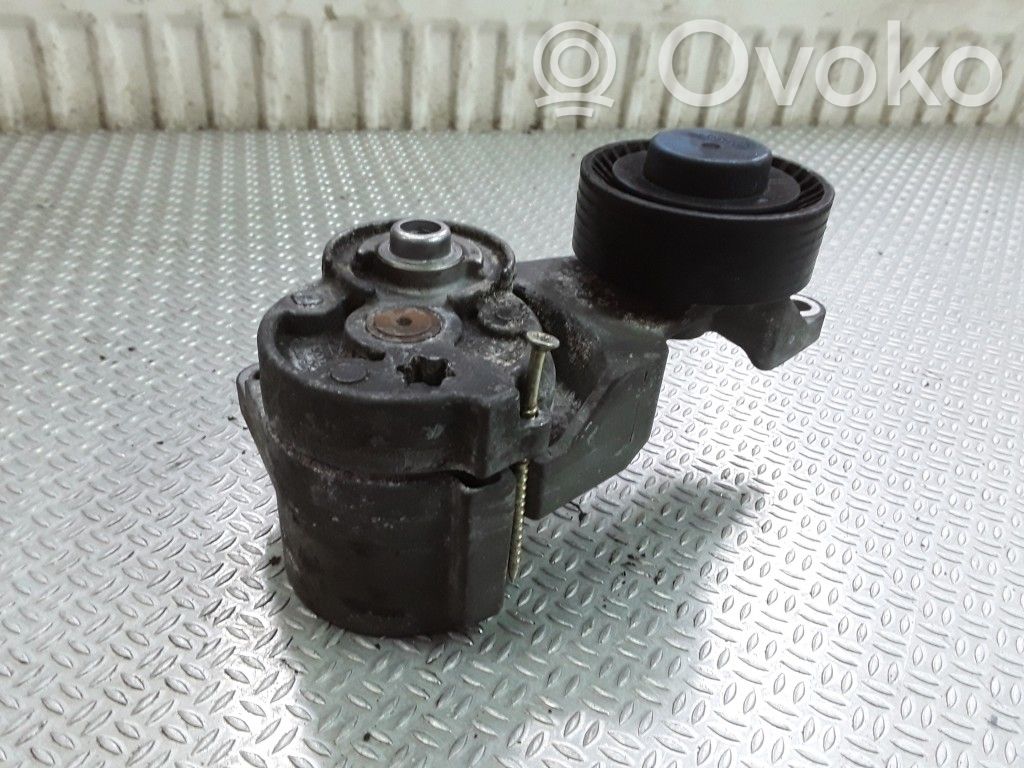 Volvo XC90 Tensor de correa del alternador 