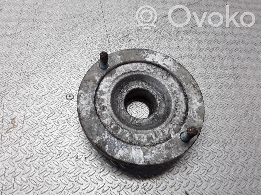 Audi A8 S8 D2 4D Coil spring mount 