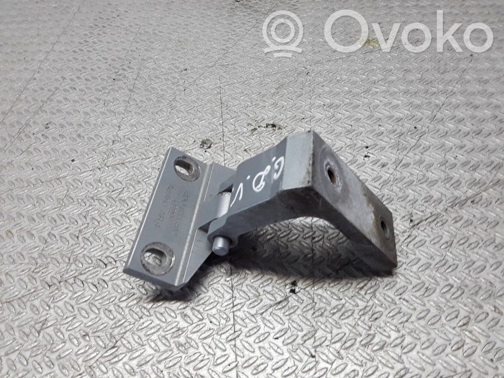 Audi A8 S8 D2 4D Takaoven yläsarana 