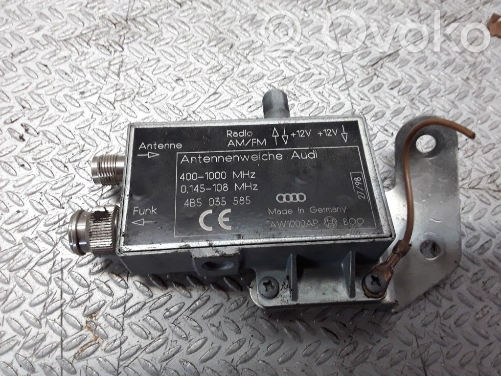 Audi A8 S8 D2 4D Antenos stiprintuvas 