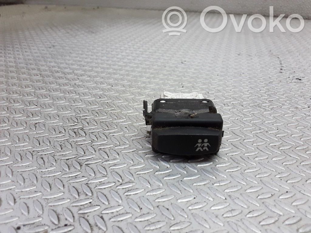 Renault Laguna II Central locking switch button 