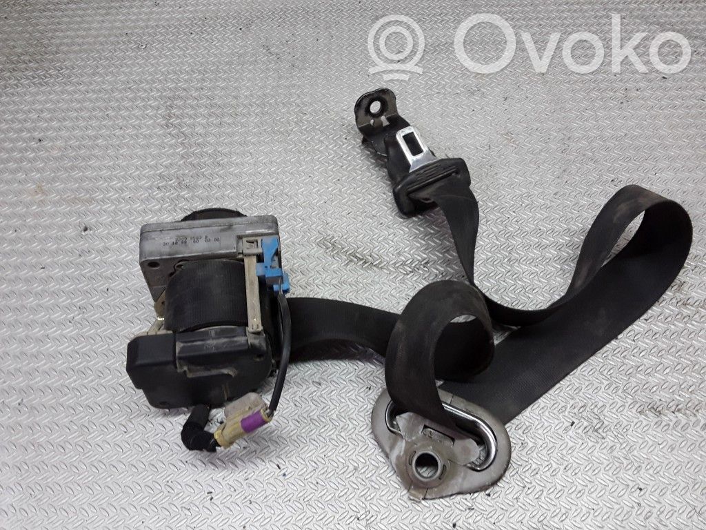 Volkswagen Golf IV Cinturón delantero 