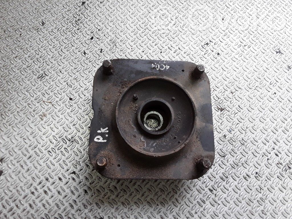 Kierrejousen kiinnitys   K2FA34380