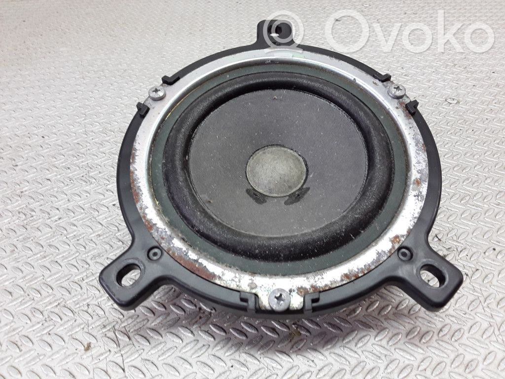 Saab 9-5 Altavoz de la puerta trasera 