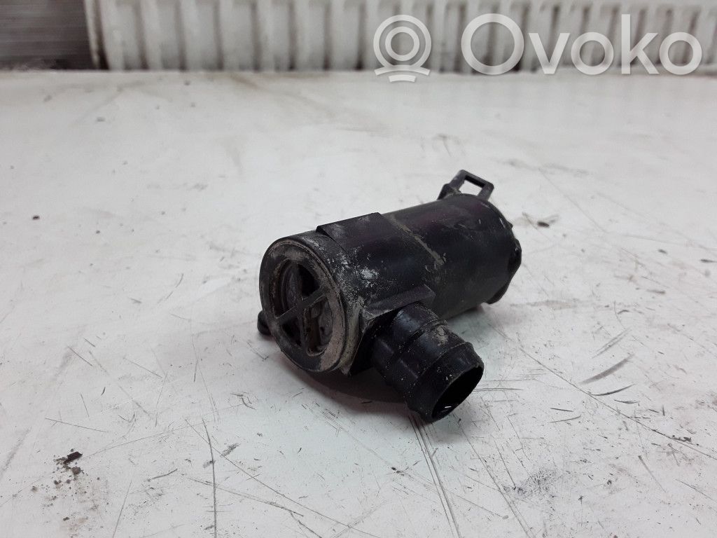 Ford Maverick Windscreen/windshield washer pump 