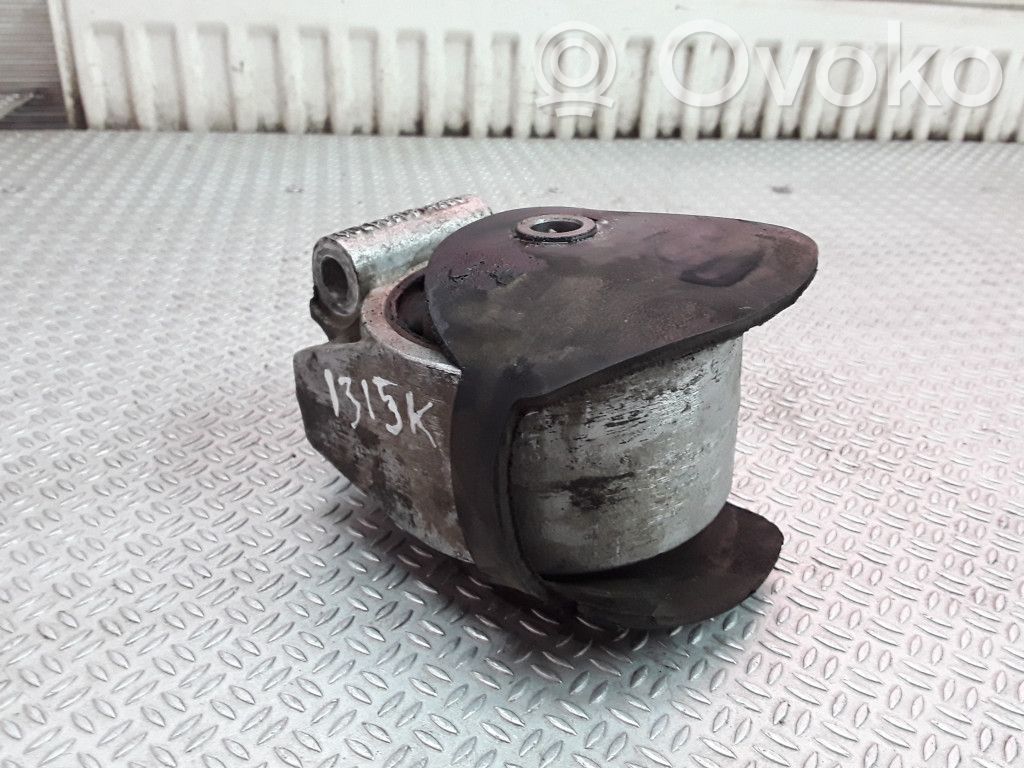 Mitsubishi Space Star Engine mount bracket 