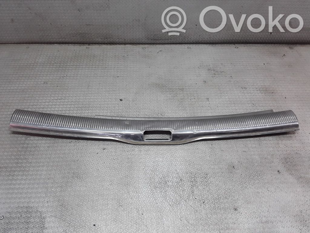 Volkswagen PASSAT B5.5 Protector del borde del maletero/compartimento de carga 