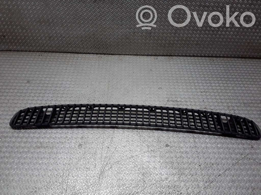 BMW 3 E46 Bonnet/hood grill 