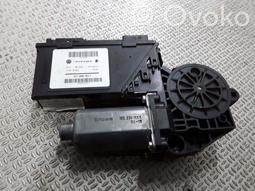Volkswagen Touareg I Motor macara geam ușă față 
