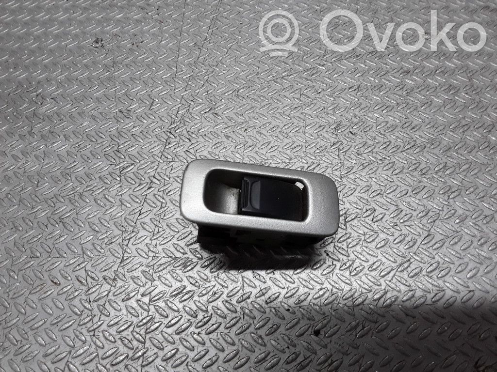 Suzuki Liana Electric window control switch 