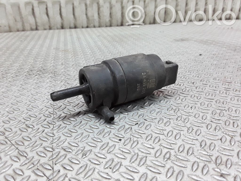 Opel Vectra C Windscreen/windshield washer pump 