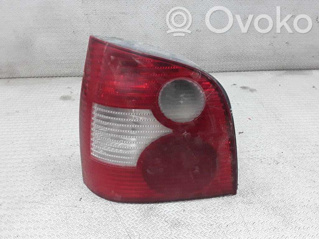 Rear/tail lights