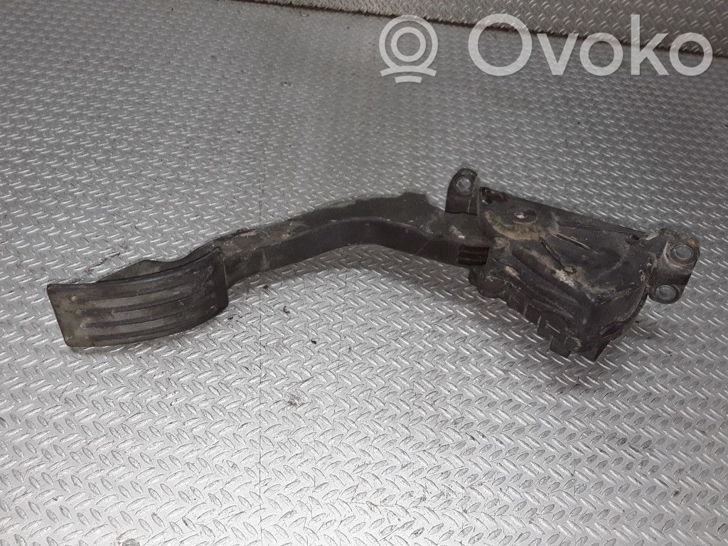 Ford Focus C-MAX Accelerator throttle pedal 