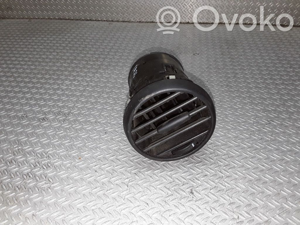 Seat Toledo III (5P) Grilă ventilație/ramă laterală bord 