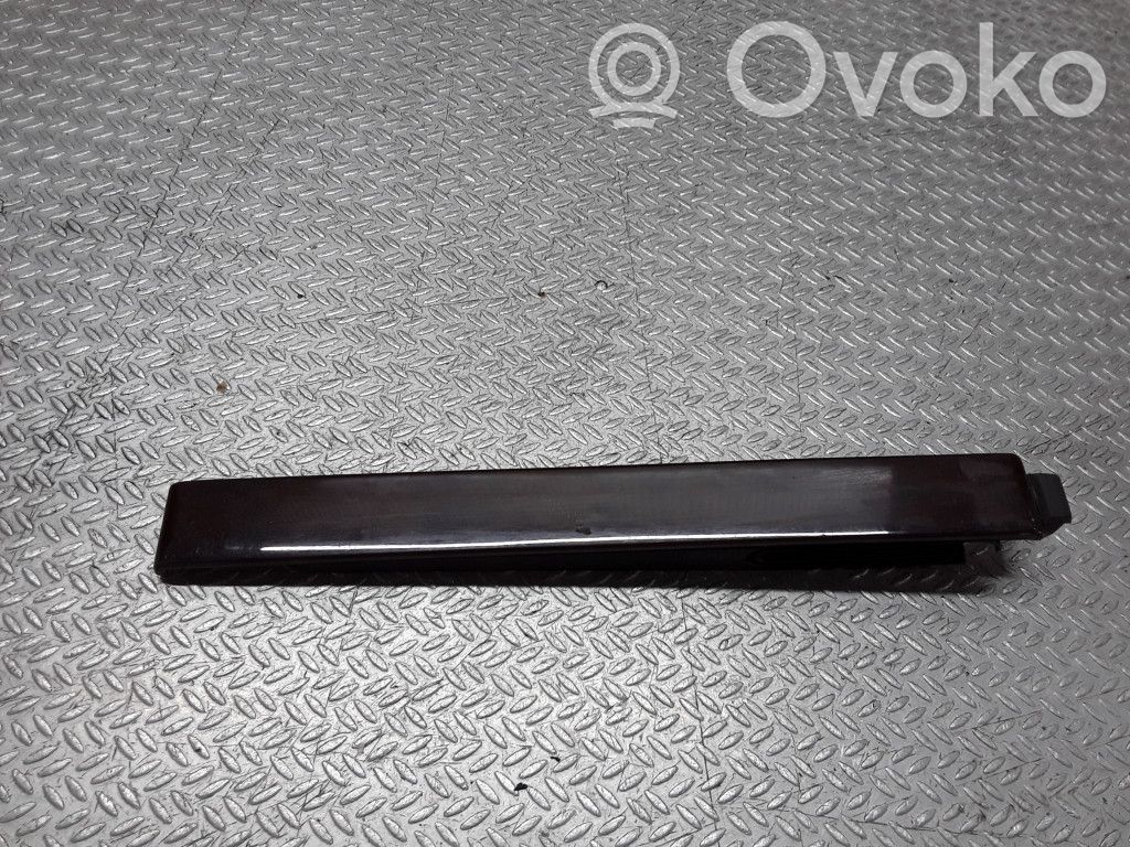 Handbrake trim   4D0864375
