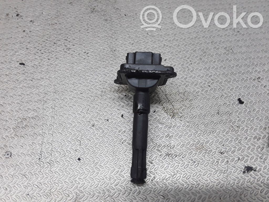 Bobina de encendido de alto voltaje   058905105,0040100013