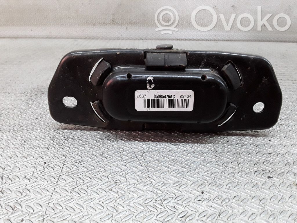 Dodge Avenger Engine mount bracket 
