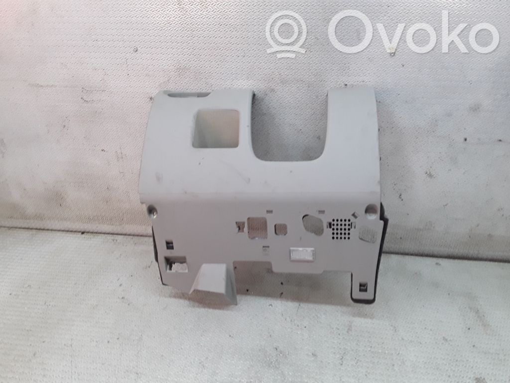 Audi A3 S3 8P Panelės apdailos skydas (apatinis) 