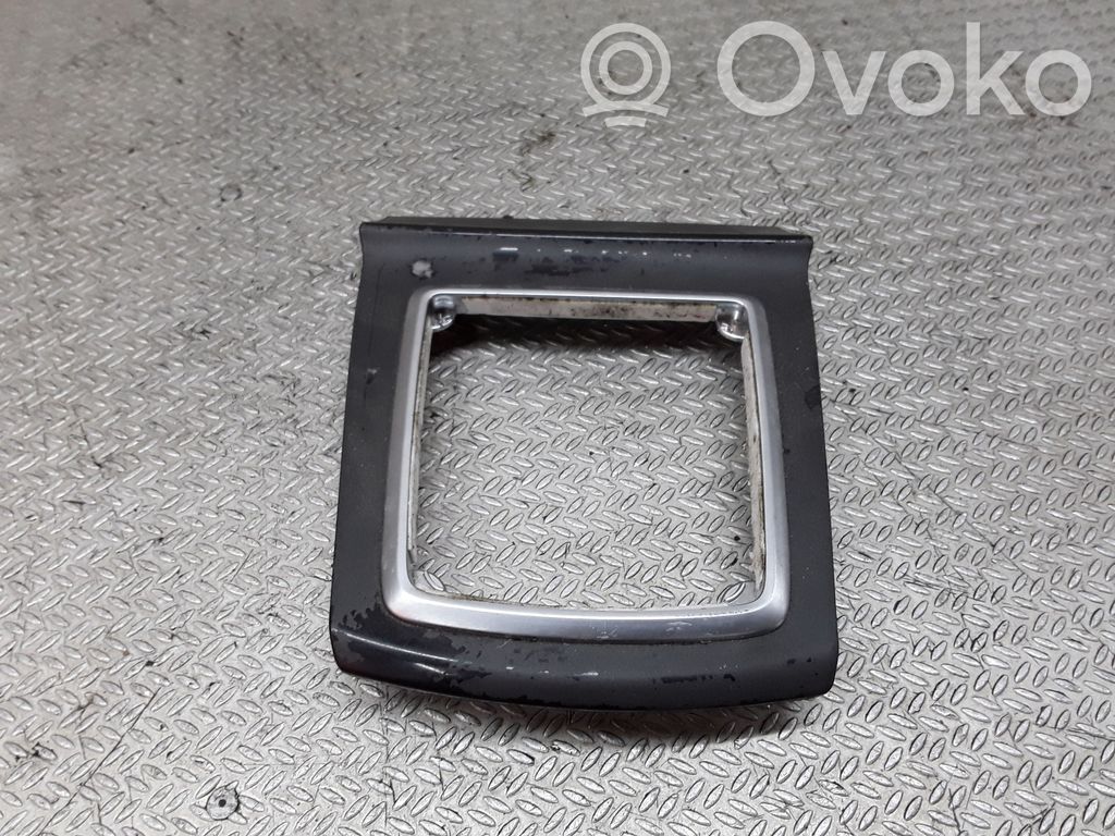 Gear shifter surround trim plastic   4M5XA045B79AA