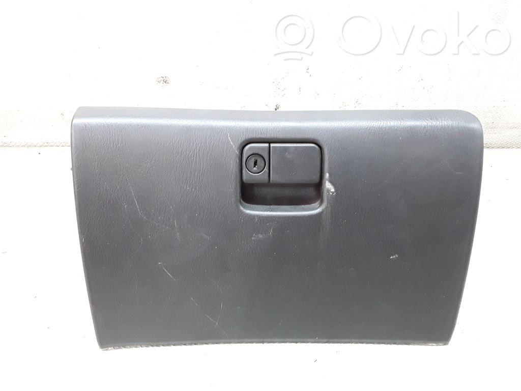 Mazda MPV Set torpedou 