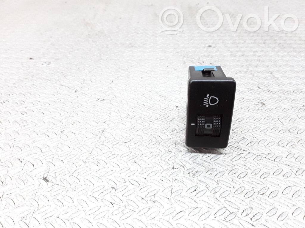 Audi A8 S8 D2 4D Headlight level height control switch 