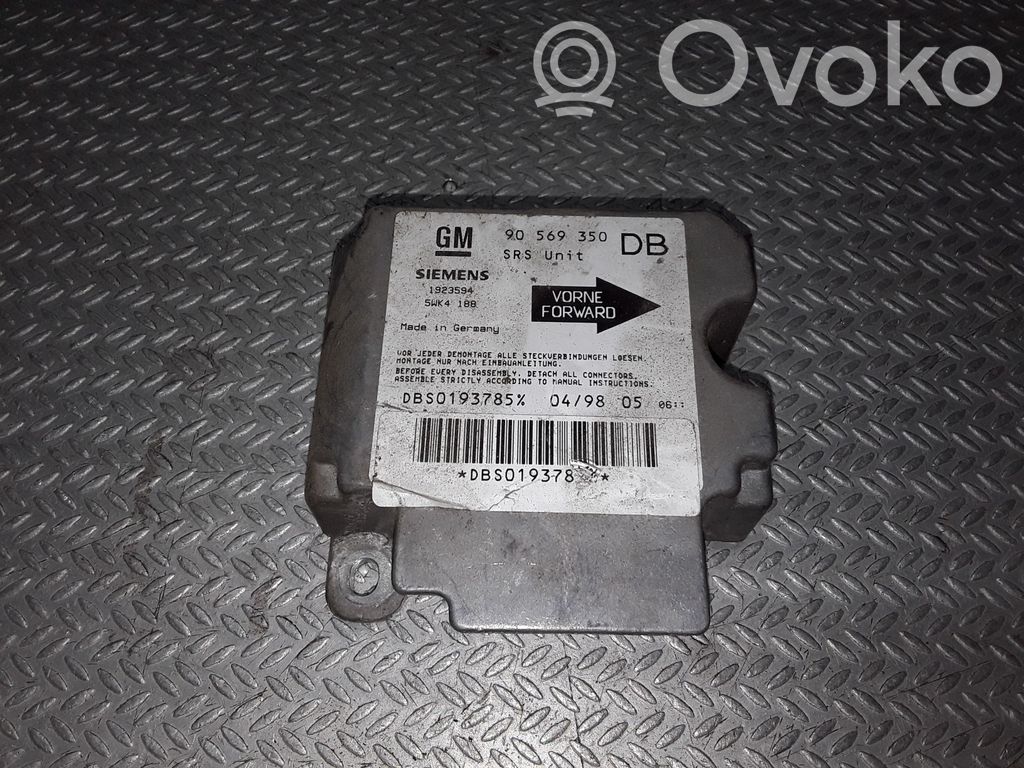 Opel Vectra B Airbag control unit/module 