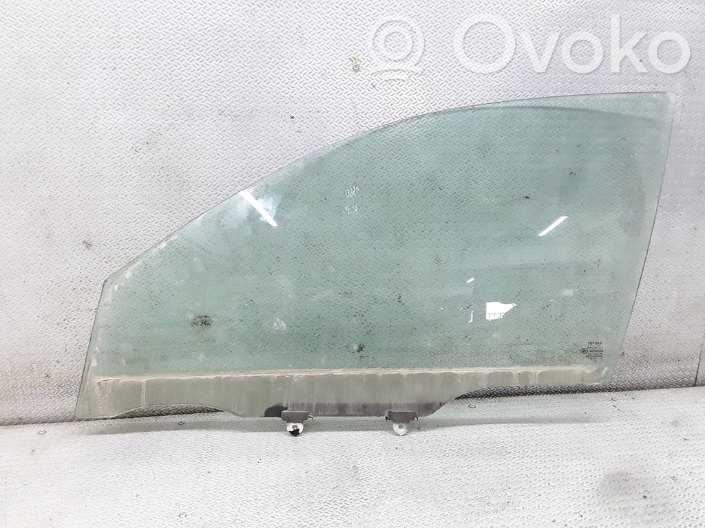 Szyba drzwi przednich
