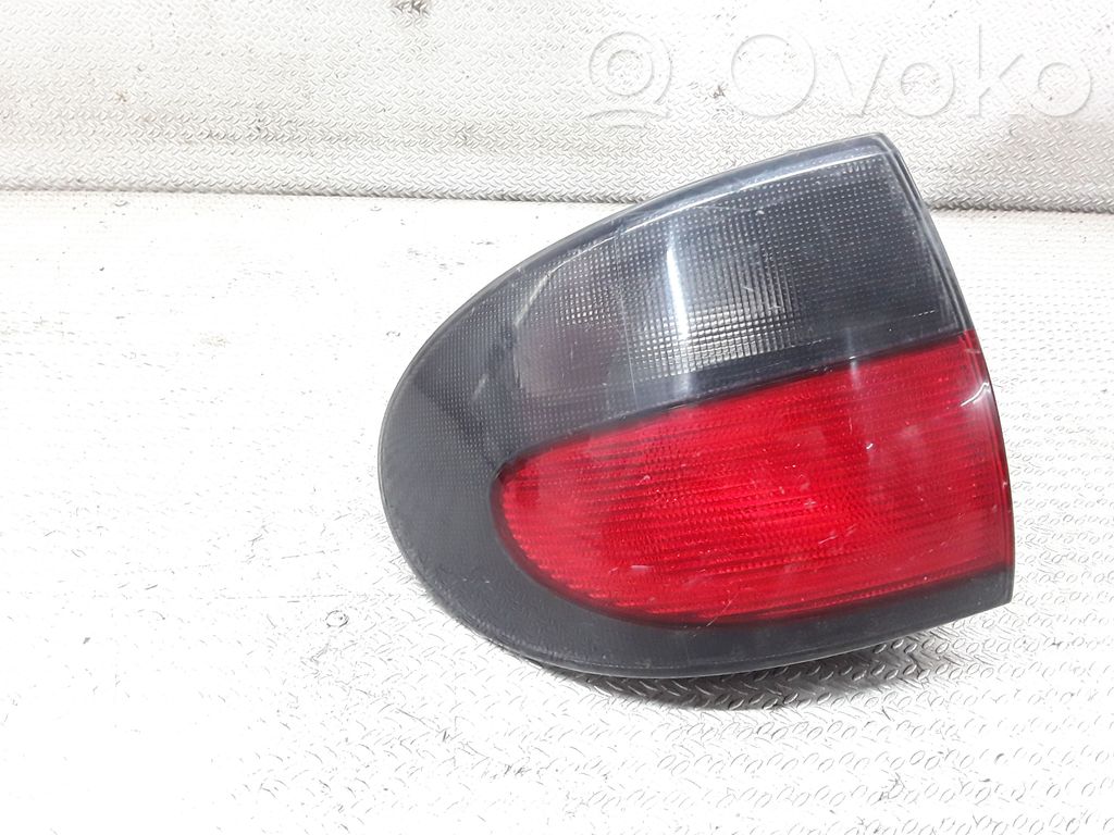 Renault Megane I Aizmugurējais lukturis virsbūvē 