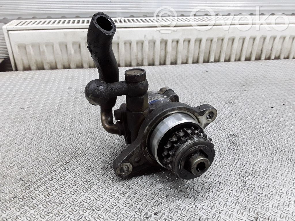 Nissan Almera N16 Pompa servosterzo 