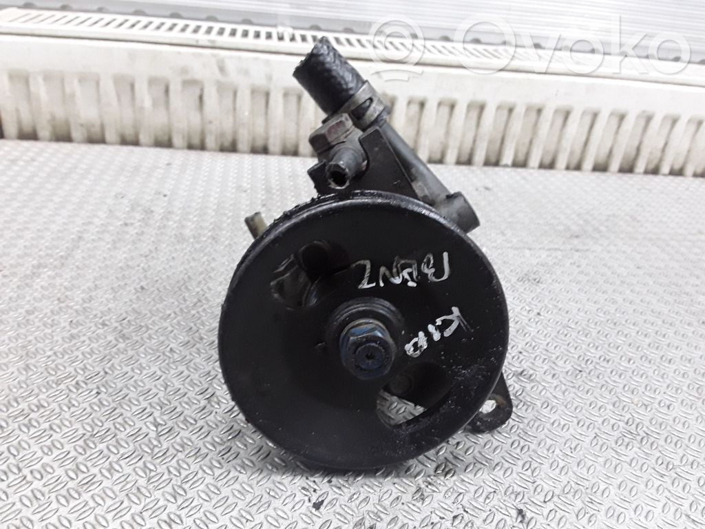 KIA Carens I Power steering pump 