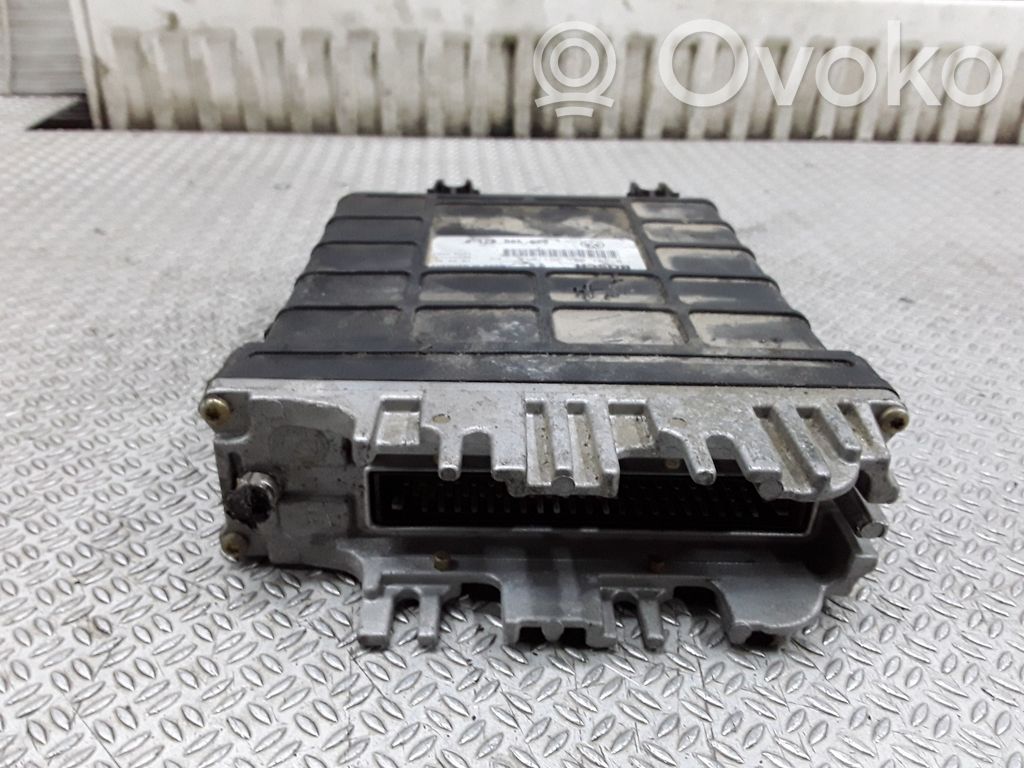 Unidad de control/módulo del motor   028906021P,0281001251